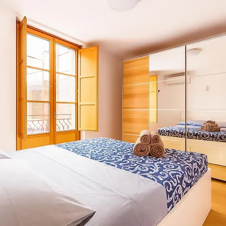 La Terrazza Del Garraffello アパート パレルモ